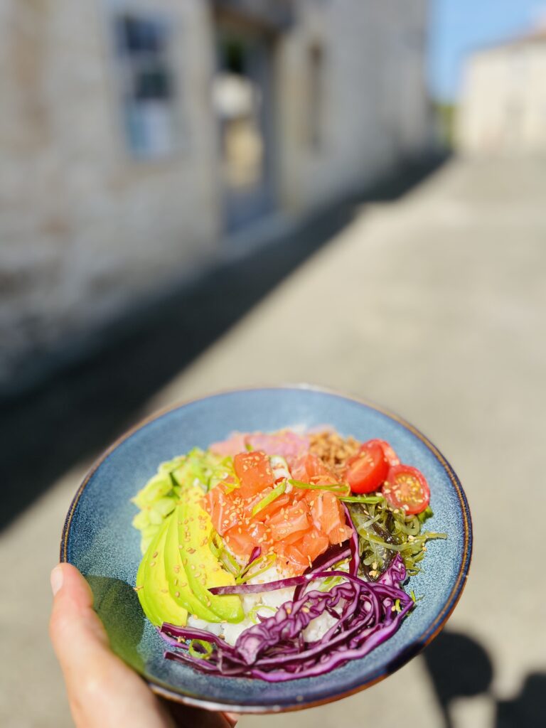 Poke bowl au saumon